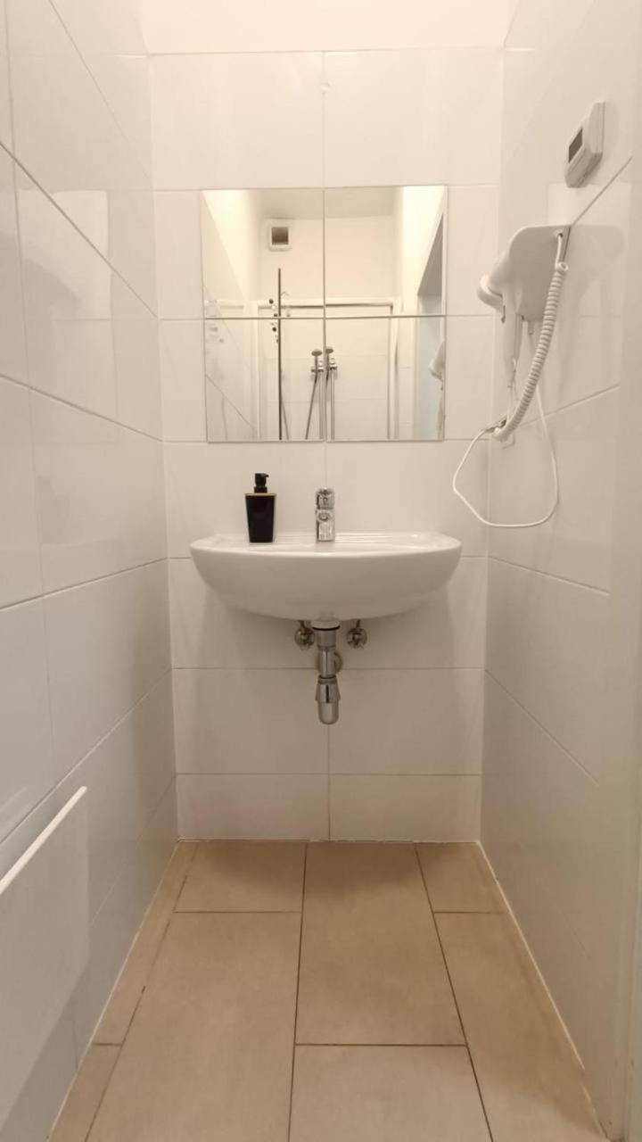 비엔나 Deluxe Studio In Josefstaedter Strasse Area 아파트 외부 사진